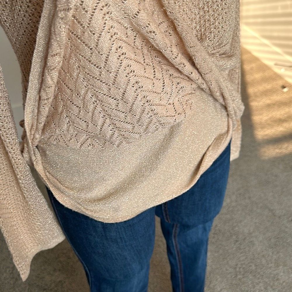 Gold V Neck Knit Sweater - Picture 4 of 8